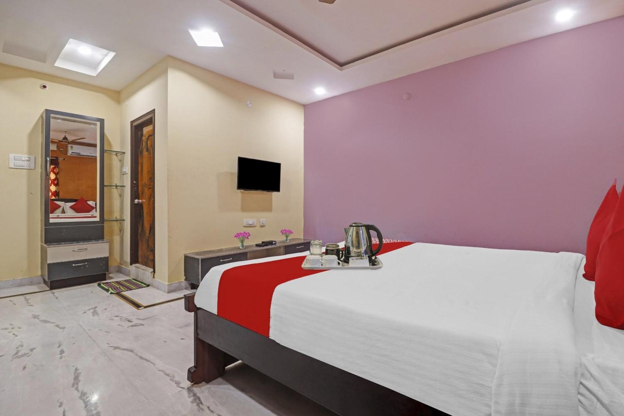 Hotel O Royal Stay Near Mantra Mall Haidar Sahibguda Exterior foto